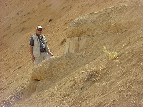 Researcher Mohamed Sahnouni at Ain Hanech, Algeria